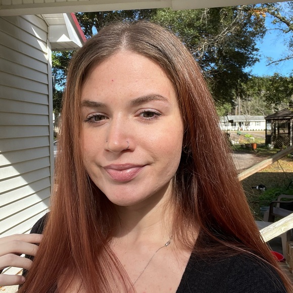 Meet your Posher, Faith - Picture 4 of 6